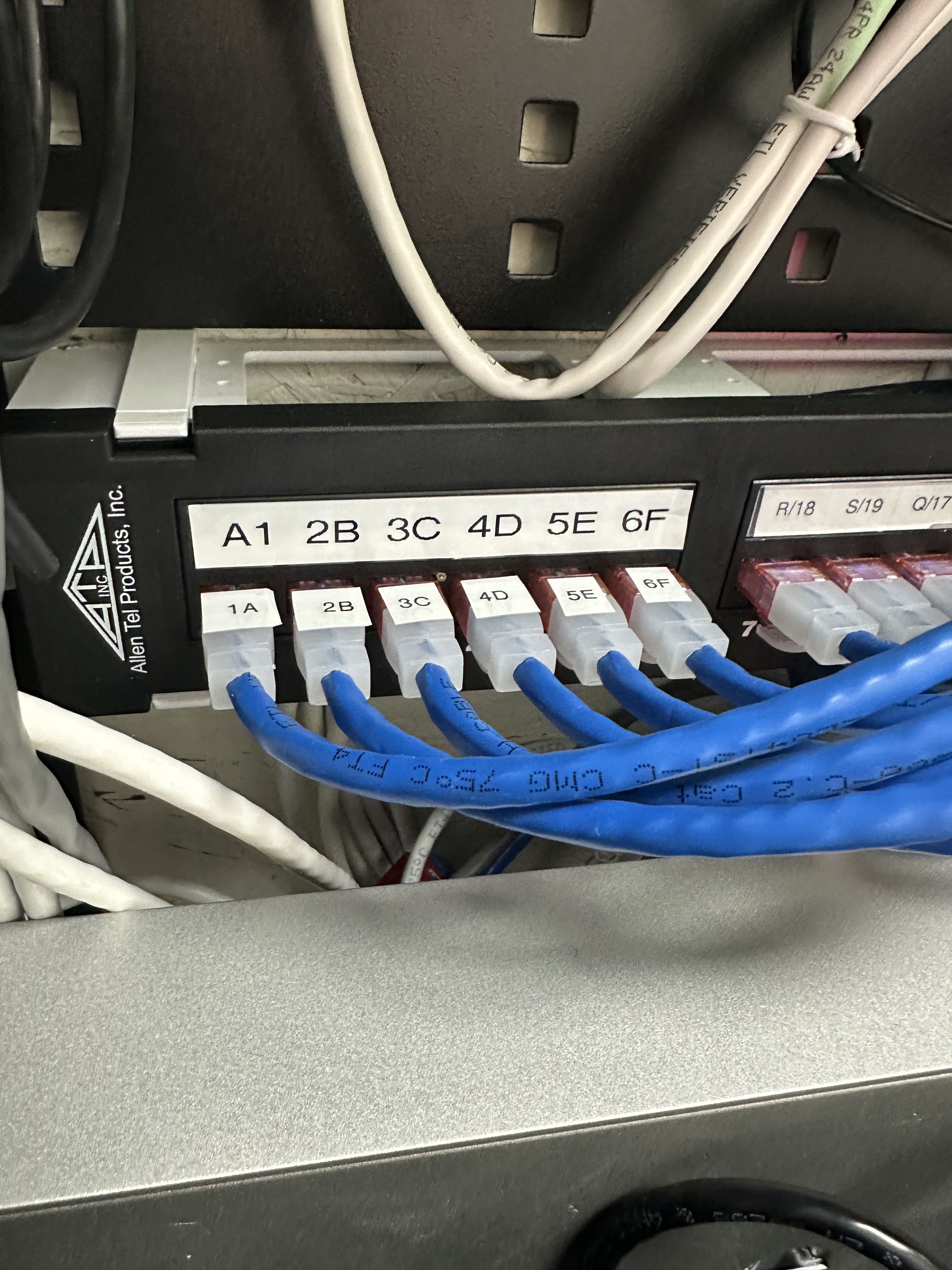 Replace 12 Port Patch Panel